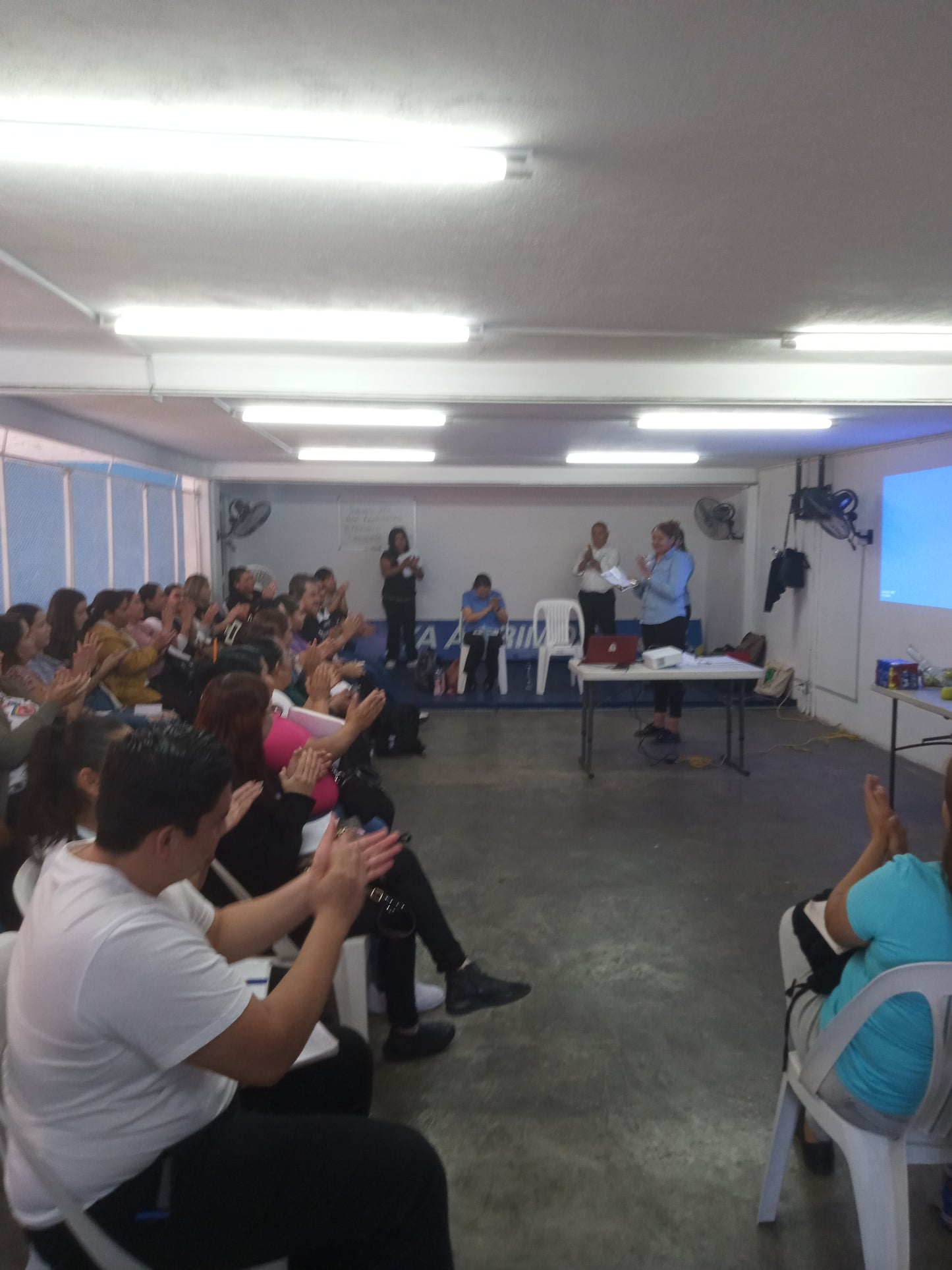 Liderazgo y Manejo de Emociones